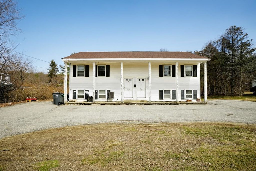 Photo of 365 Pembroke Street, Pembroke, NH 03275 (MLS # 5078740)