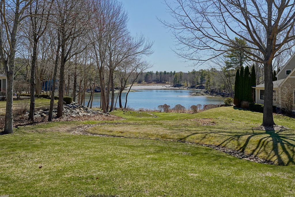 Photo of 579 Sagamore Avenue #99, Portsmouth, NH 03801 (MLS # 5084144)