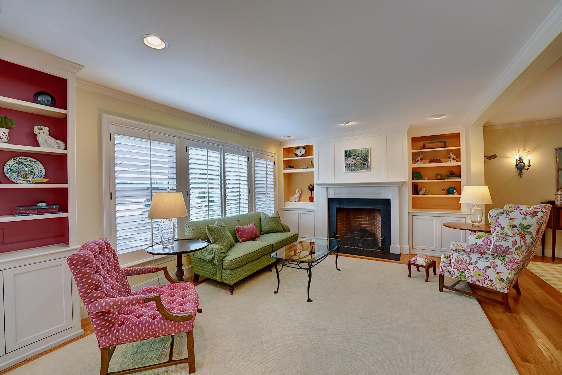 579 Sagamore Avenue 99