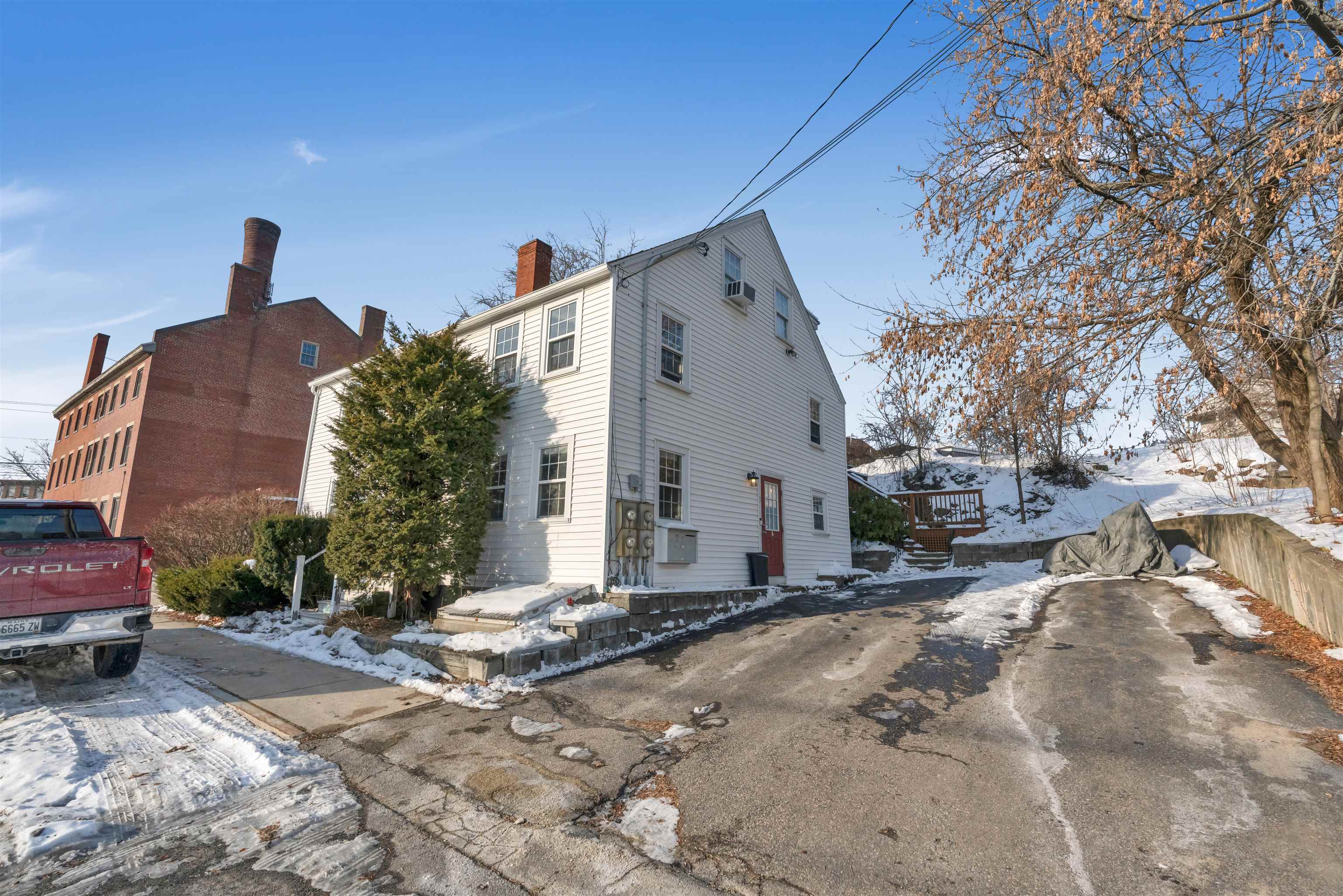 12 Portland Avenue 1