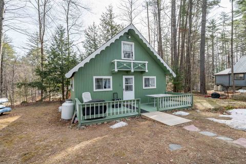 Photo of 15 Autumn Road, Hillsborough, NH 03244 (MLS # 5082863)