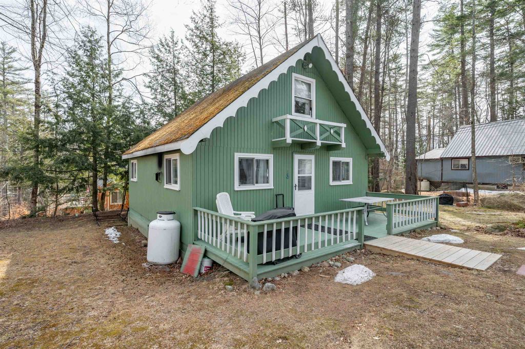 Photo of 15 Autumn Road, Hillsborough, NH 03244 (MLS # 5082863)