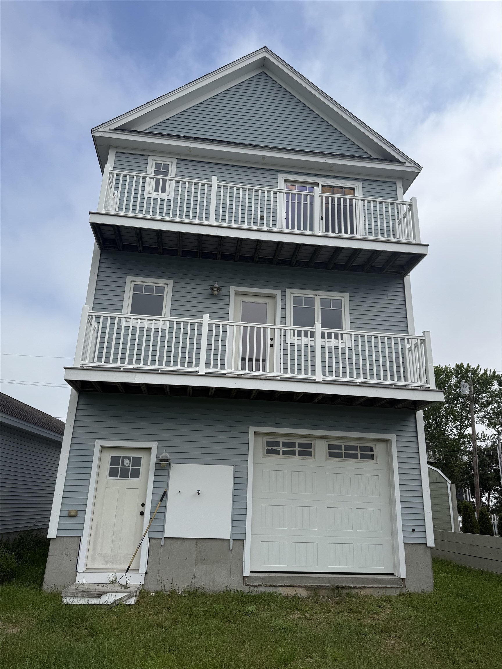 30 River Street