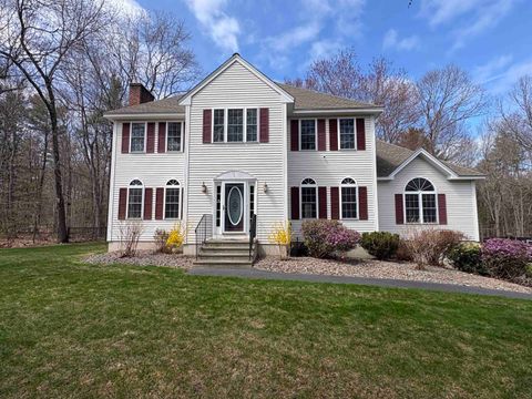 Photo of 116 Fiddlehead Lane, Chester, NH 03036 (MLS # 5086303)