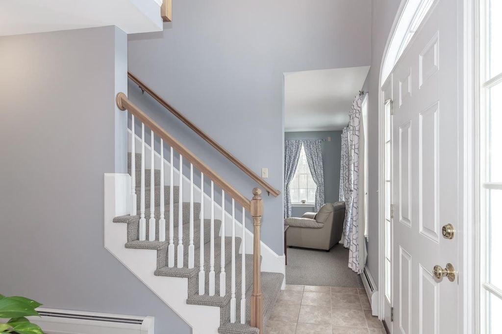 Photo of 30 Fox Hollow Drive, Weare, NH 03281 (MLS # 5076394)