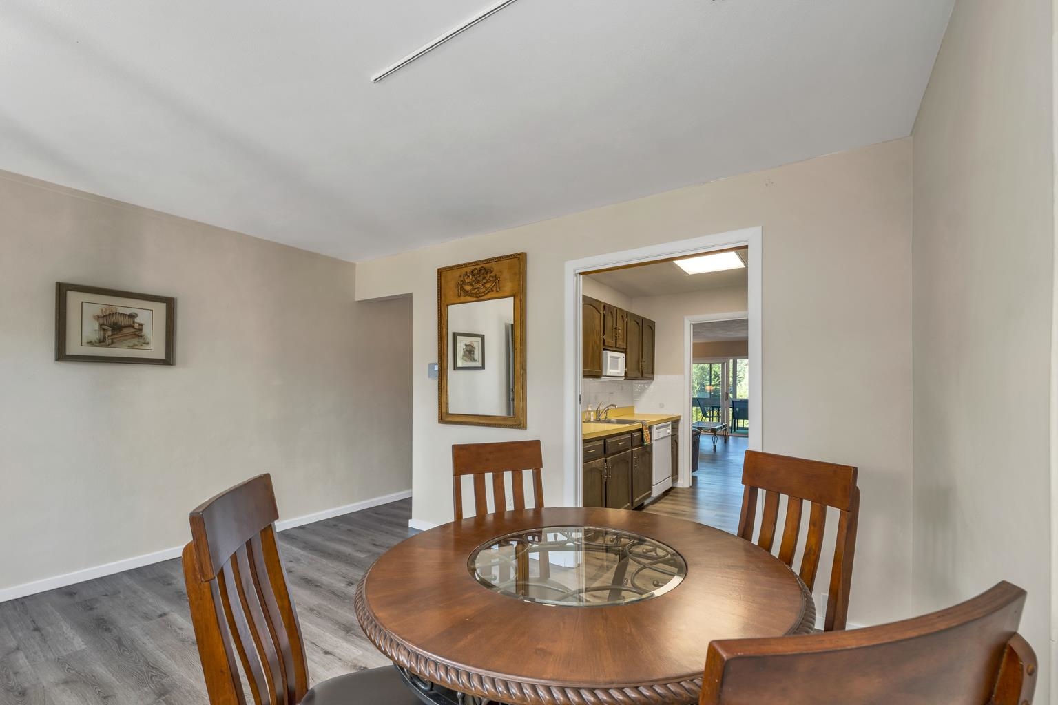 Gilford, New Hampshire 03249, United States, 2 Bedrooms Bedrooms, ,2 BathroomsBathrooms,Residential,Active,207316