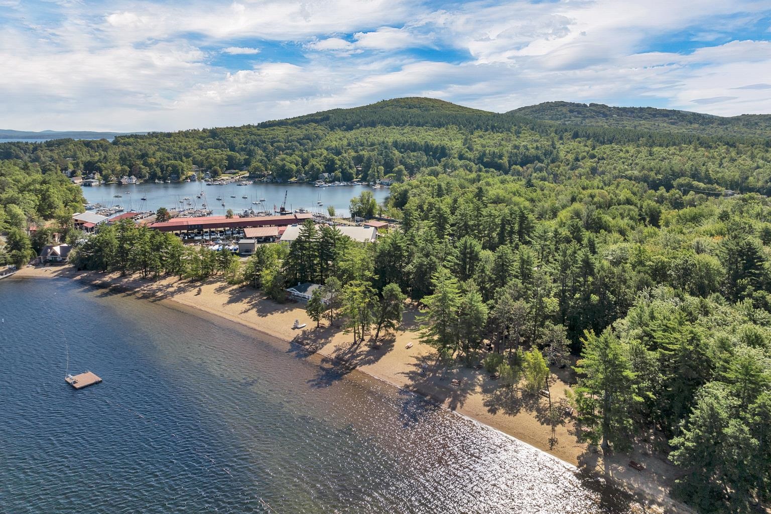 Gilford, New Hampshire 03249, United States, 2 Bedrooms Bedrooms, ,2 BathroomsBathrooms,Residential,Active,207316