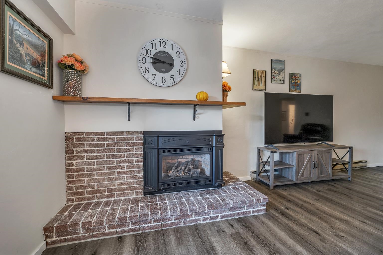 Gilford, New Hampshire 03249, United States, 2 Bedrooms Bedrooms, ,2 BathroomsBathrooms,Residential,Active,207316