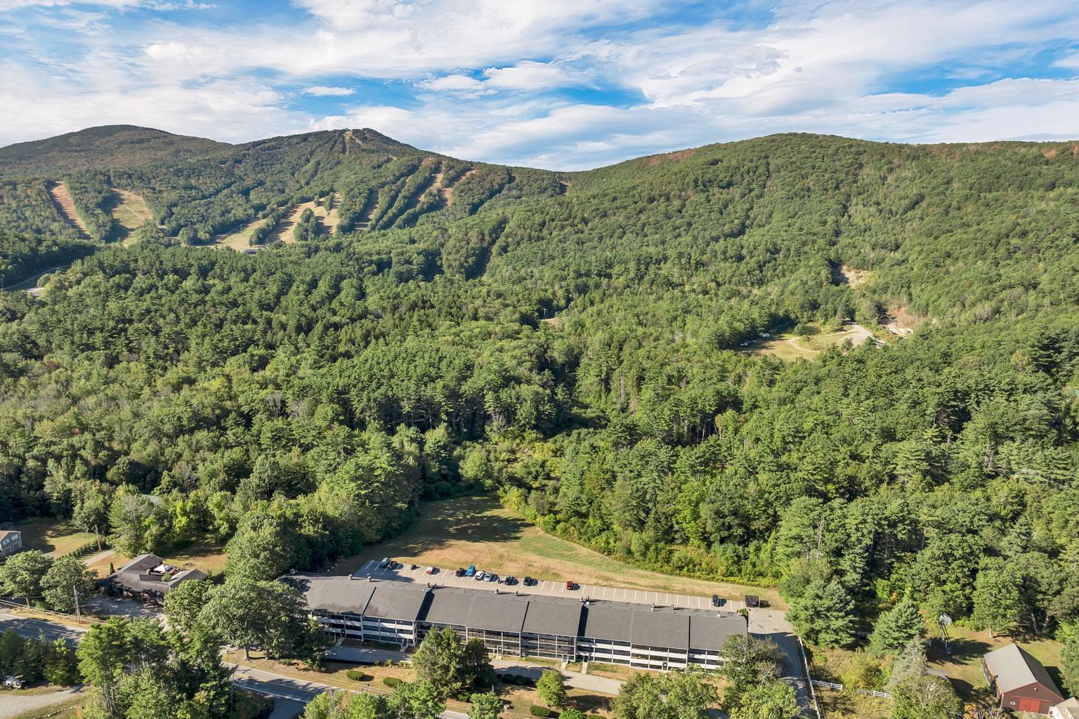 Gilford, New Hampshire 03249, United States, 2 Bedrooms Bedrooms, ,2 BathroomsBathrooms,Residential,Active,207316