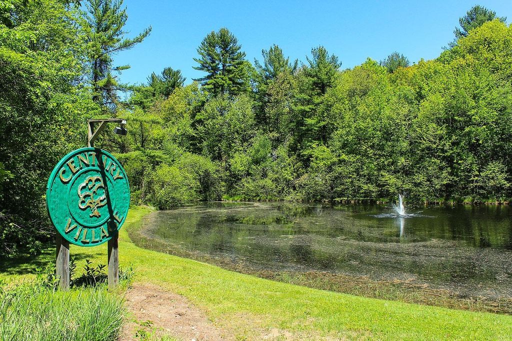 Photo of 214 Winding Pond Road, Londonderry, NH 03053 (MLS # 5069155)