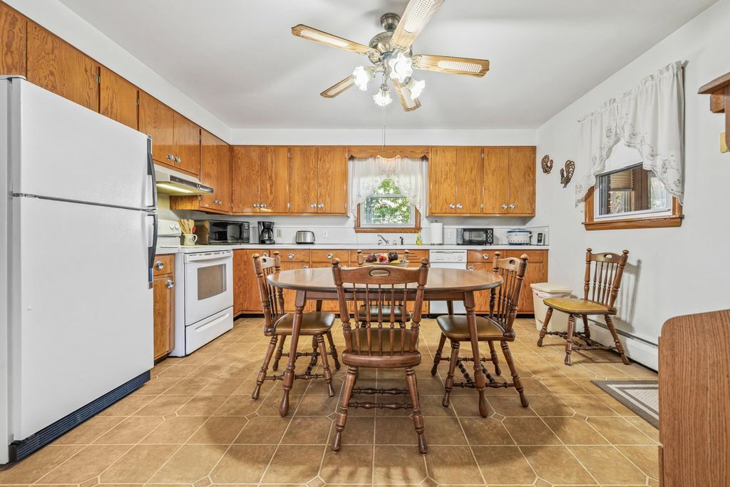 Photo of 474 Madison Avenue, Berlin, NH 03570 (MLS # 5062272)