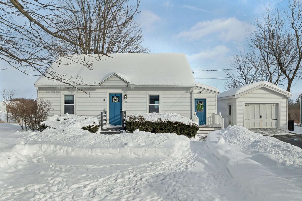 Photo of 22 Constance Street, Bedford, NH 03110 (MLS # 5075194)