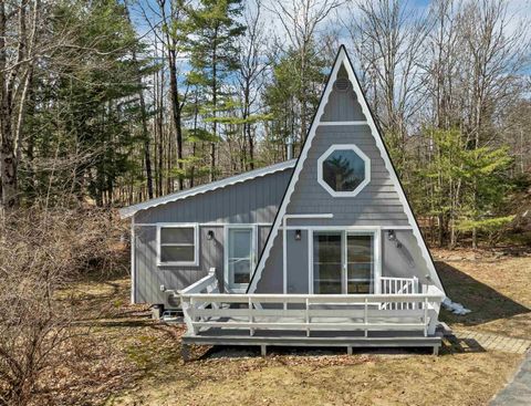 Photo of 1 East Bluff Highlands Road #18, Meredith, NH 03253 (MLS # 5082741)