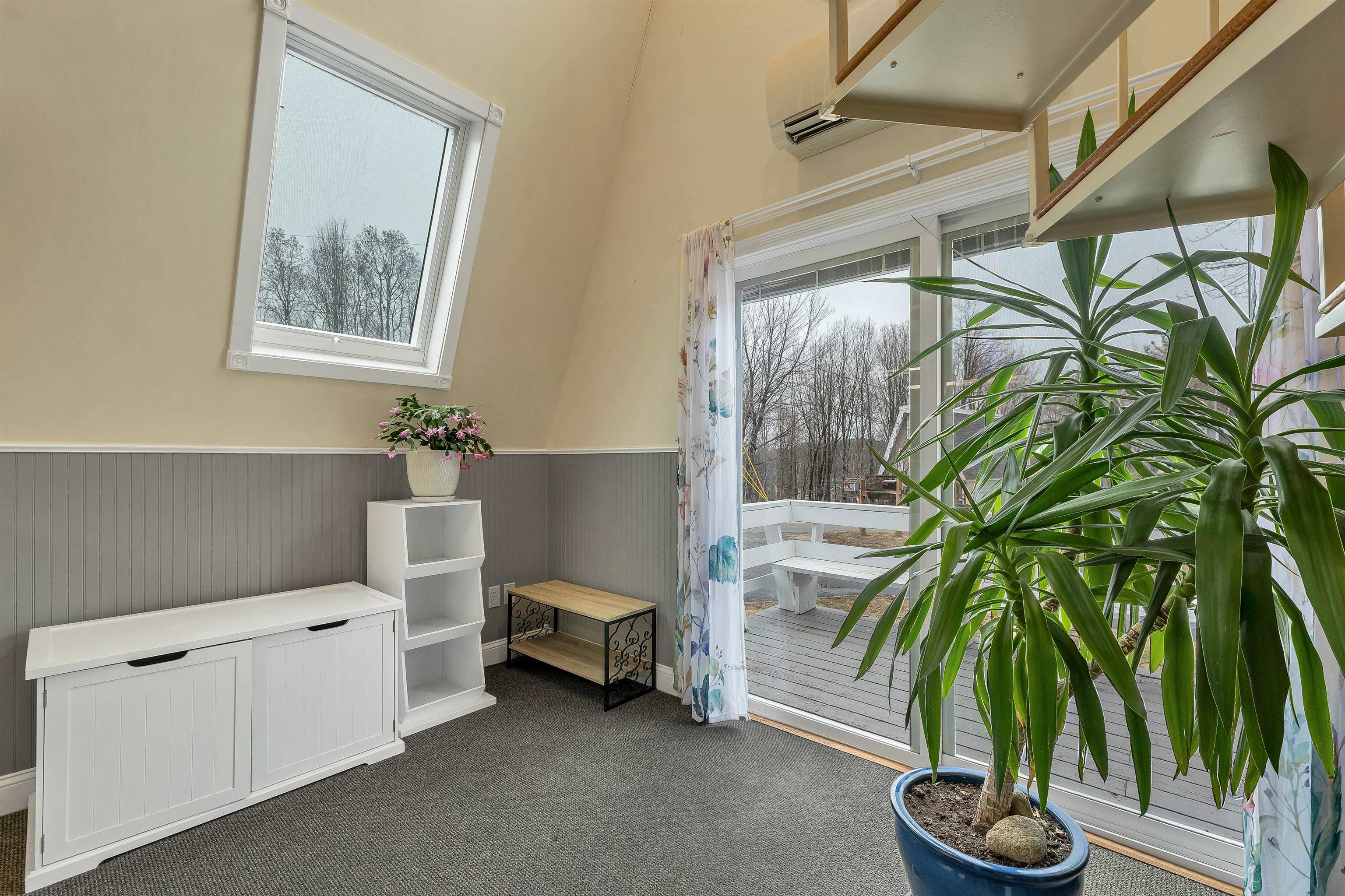 1 East Bluff Highlands Road 18