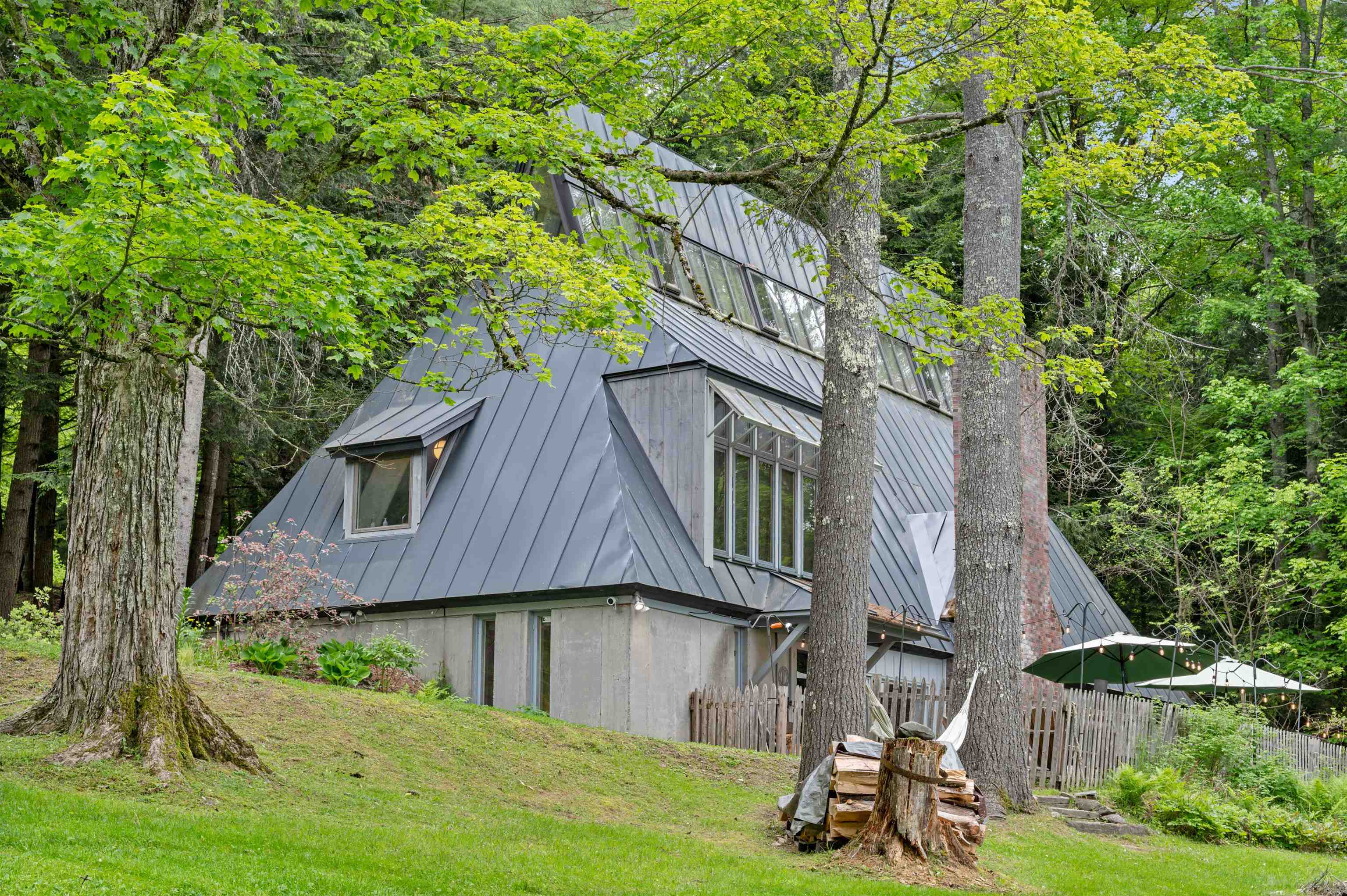 812 Airport Road
