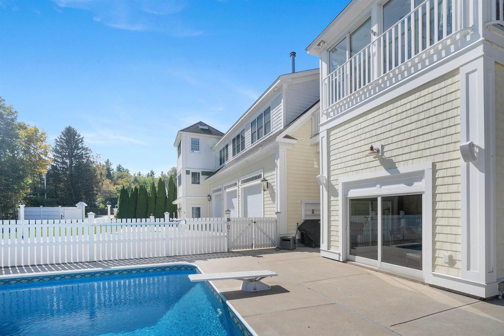 Photo of 51 Pond Street, Newton, NH 03858 (MLS # 5080312)