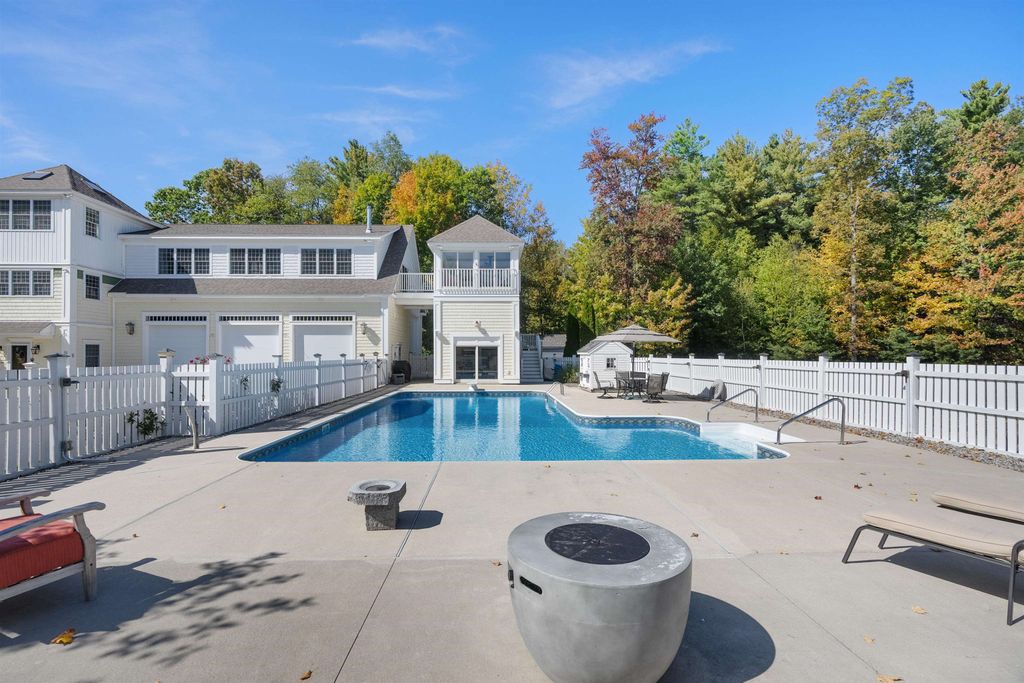 Photo of 51 Pond Street, Newton, NH 03858 (MLS # 5080312)