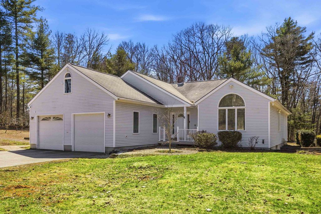 Photo of 25 Maylane Drive, Salem, NH 03079 (MLS # 5083160)