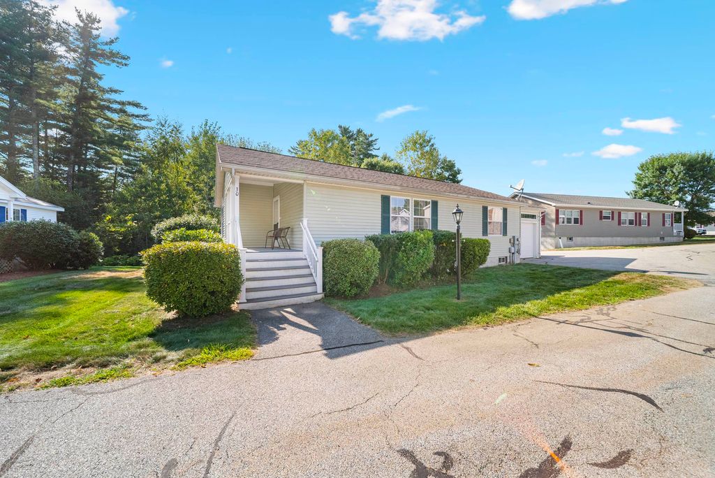 Photo of 30 Saw Mill Ridge, Sandown, NH 03873 (MLS # 5057427)