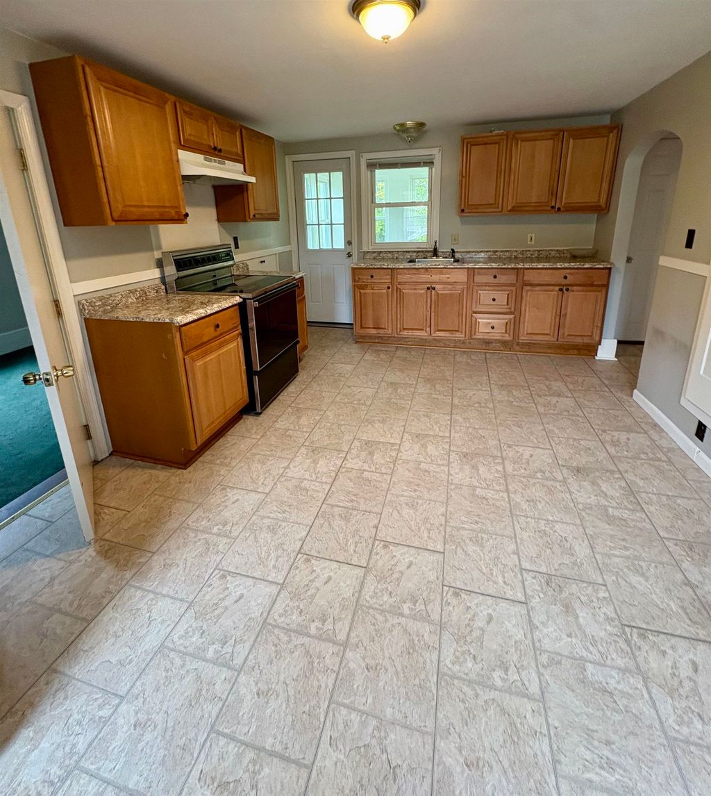 Photo of 357 Main Street, Nashua, NH 03060 (MLS # 5063095)
