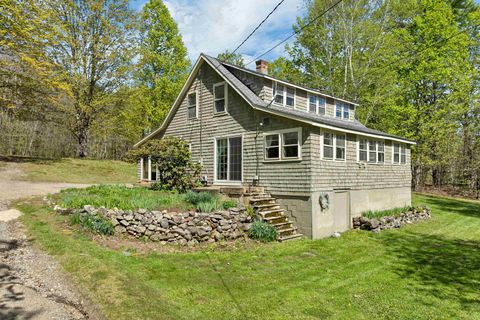 Property photo of 546 White Oaks Road, Laconia, NH 03246