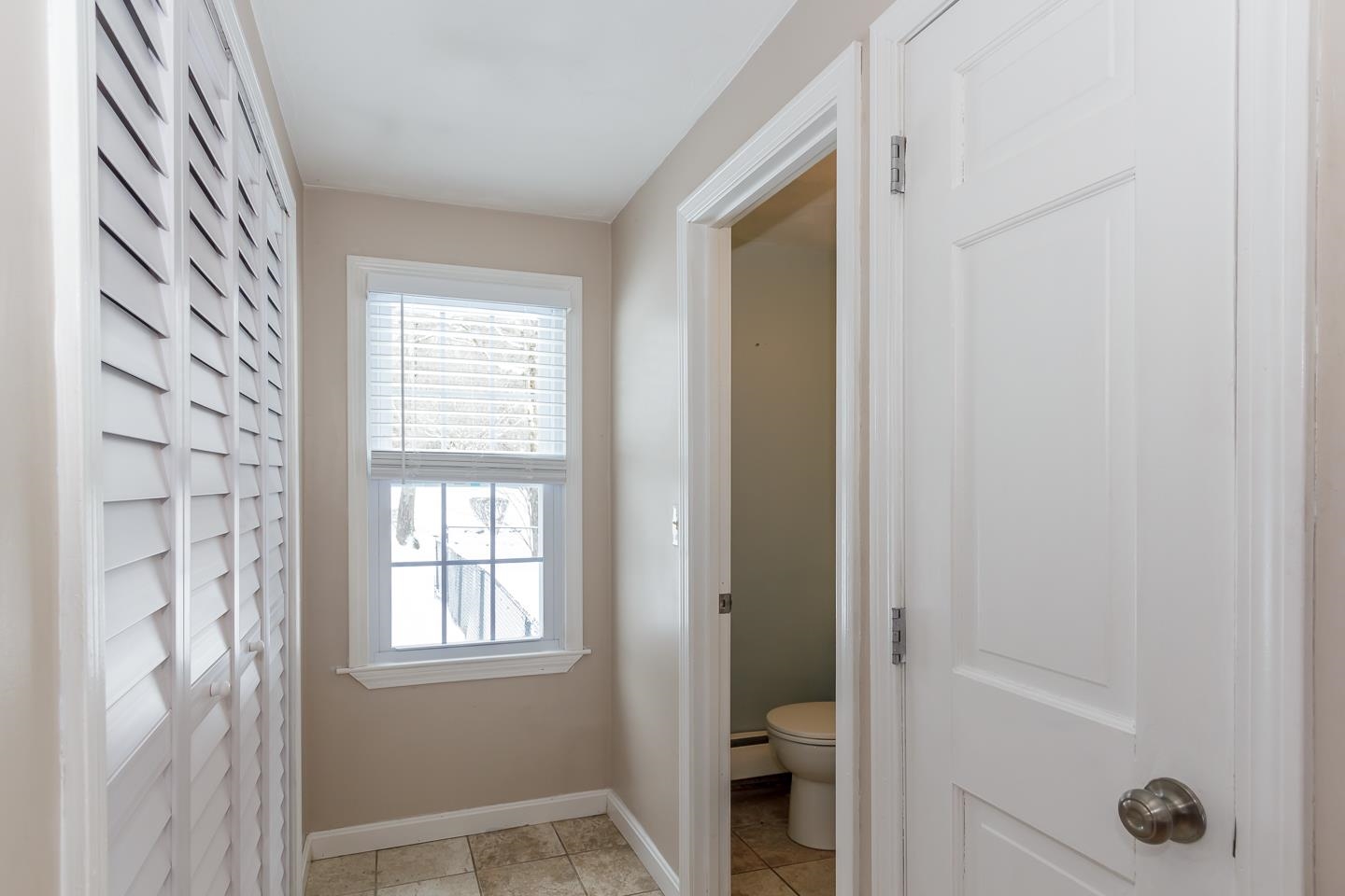 Windham, New Hampshire 03087, United States, 3 Bedrooms Bedrooms, ,2 BathroomsBathrooms,Residential,Active,96081