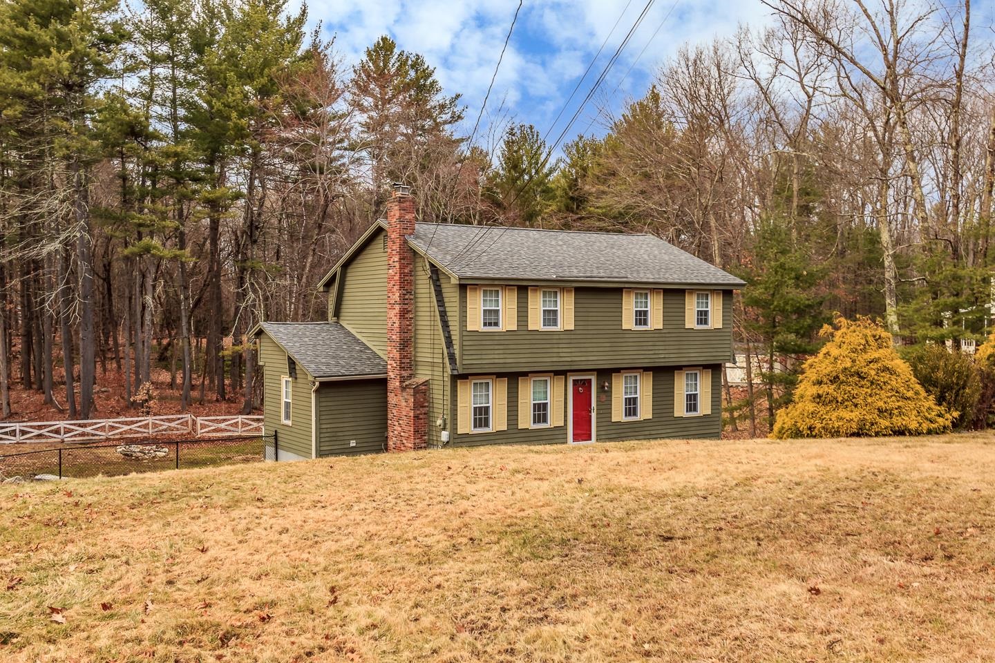 Windham, New Hampshire 03087, United States, 3 Bedrooms Bedrooms, ,2 BathroomsBathrooms,Residential,Active,96081