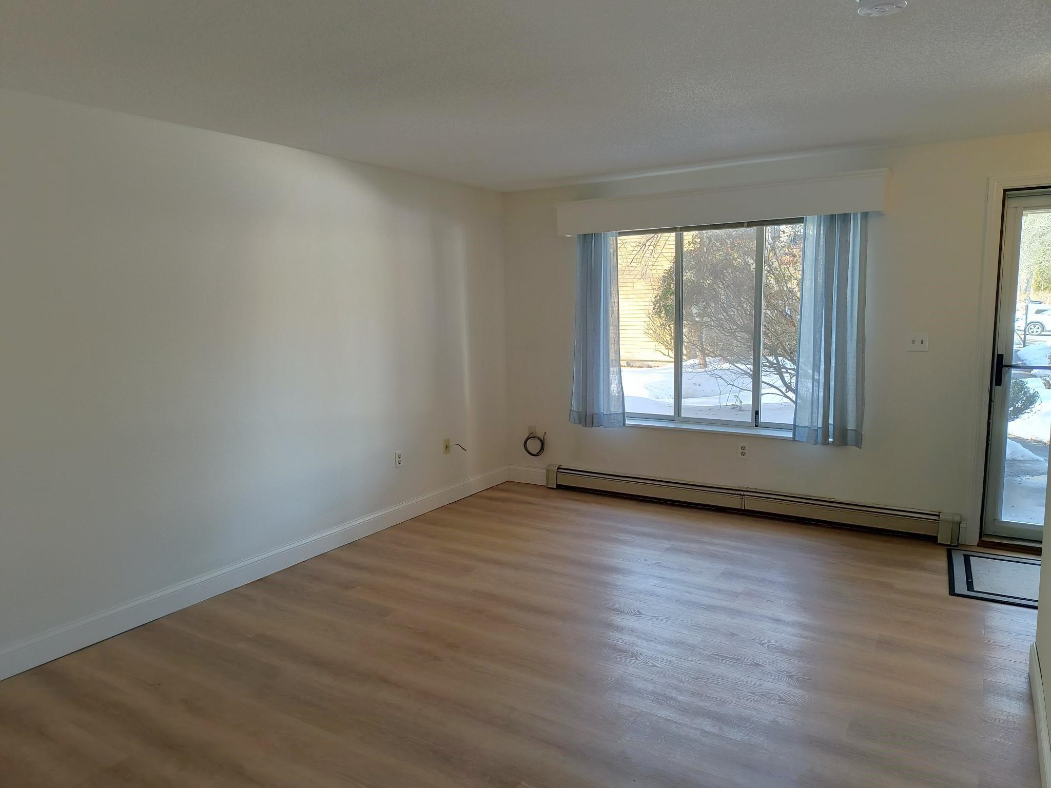 238 Base Hill Road 14