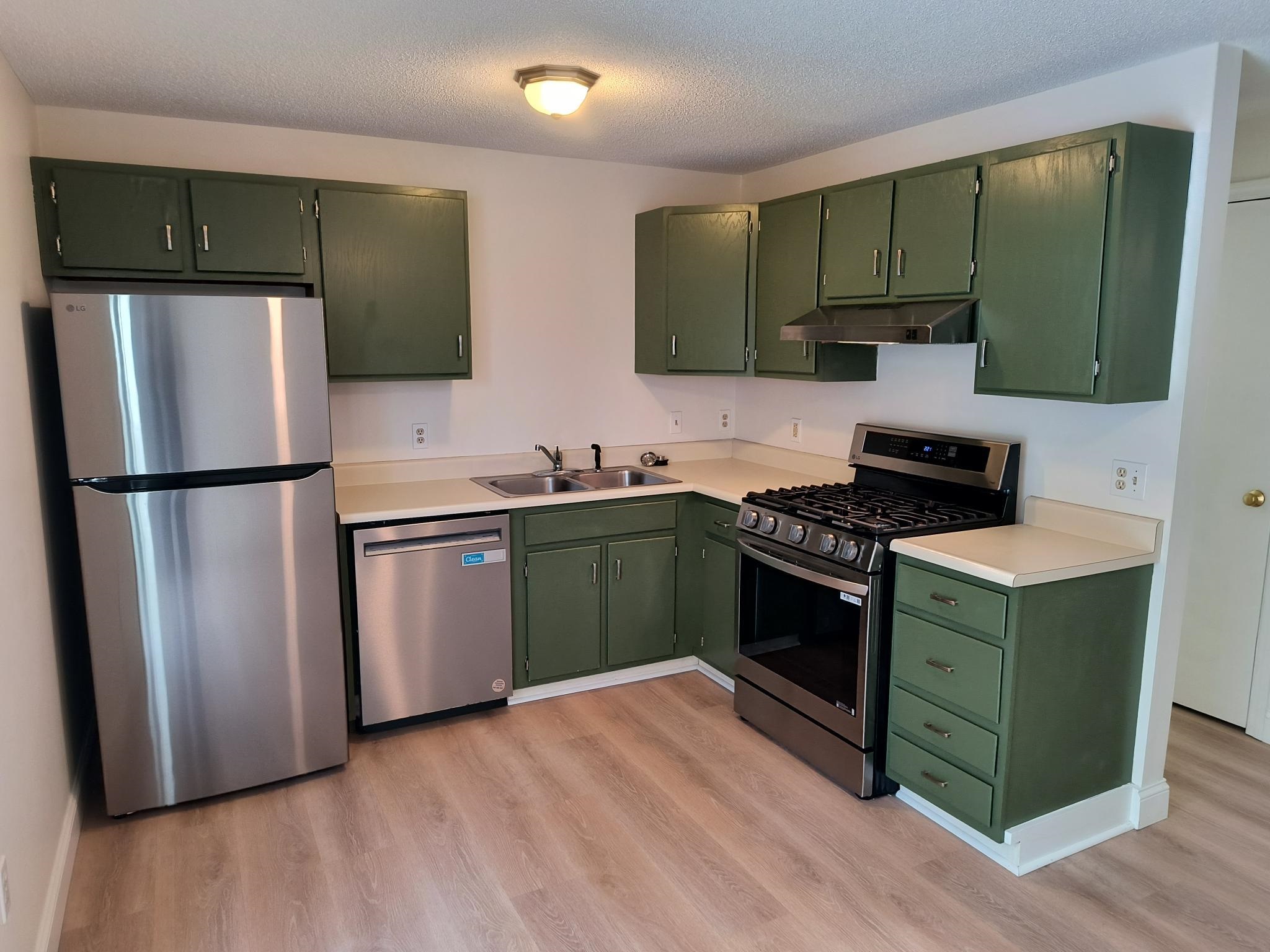 238 Base Hill Road 14