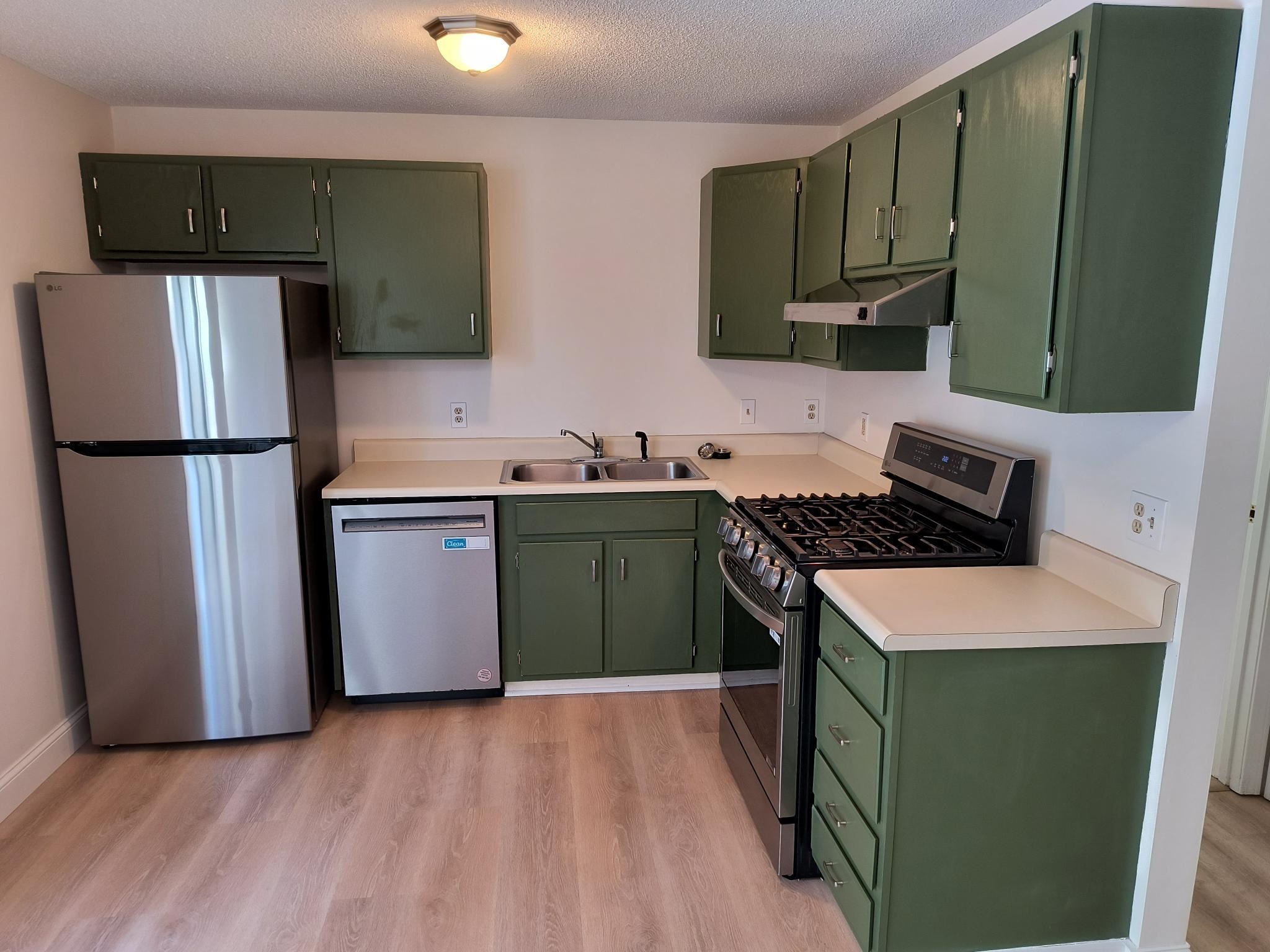 238 Base Hill Road 14