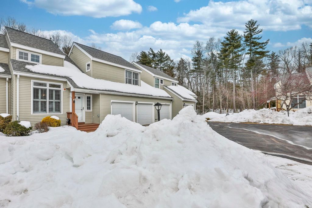 Photo of 37 Coles Way, Atkinson, NH 03811 (MLS # 5078230)