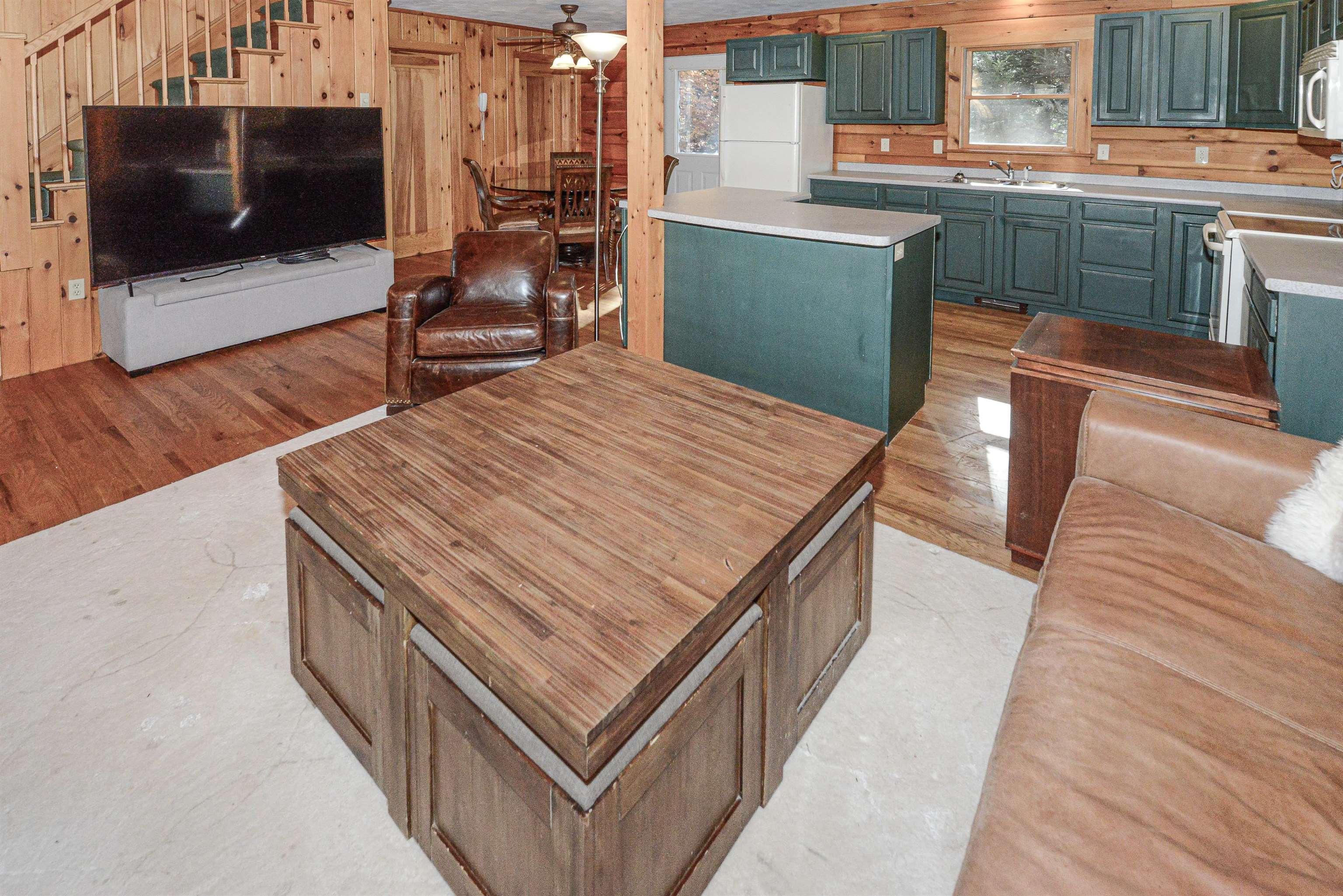 82 Pleasant Point Road