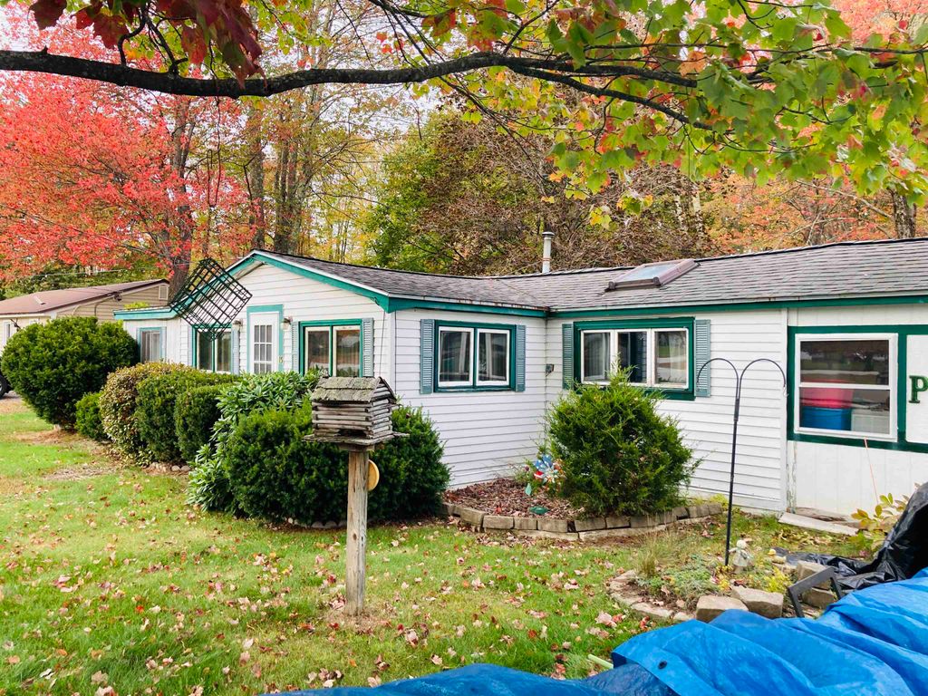 Photo of 13 Elm Street, Epping, NH 03042 (MLS # 5067588)