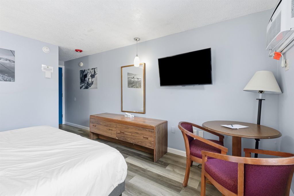 Photo of 2955 White Mountain Highway #115-116 E1, Conway, NH 03860 (MLS # 5072358)