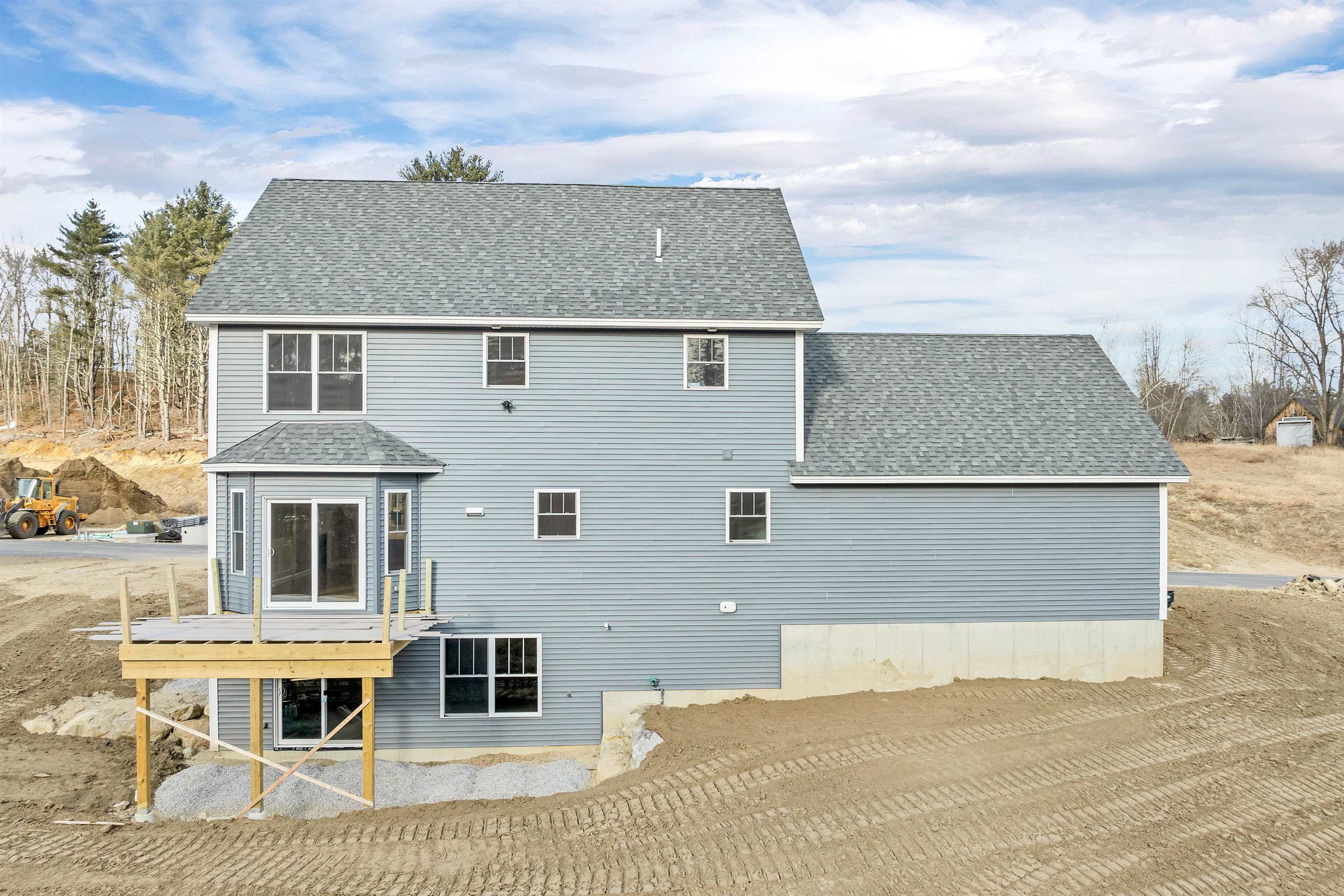 Concord, New Hampshire 03301, United States, 3 Bedrooms Bedrooms, ,3 BathroomsBathrooms,Residential,Pending,20466