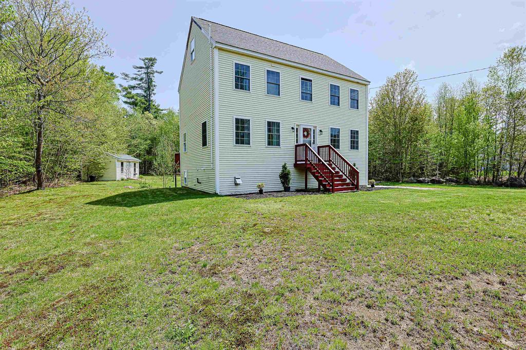 Photo of 19 Cherub Drive, Farmington, NH 03835 (MLS # 5090117)