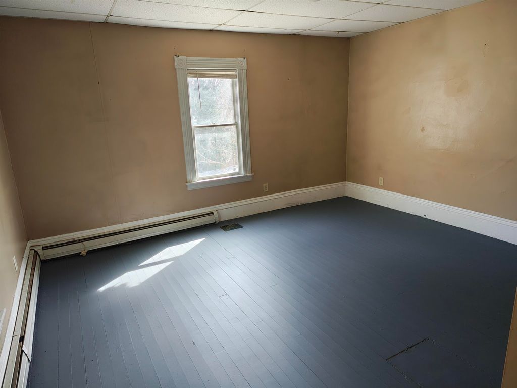 Photo of 75 W Main Street, Littleton, NH 03561 (MLS # 5083401)