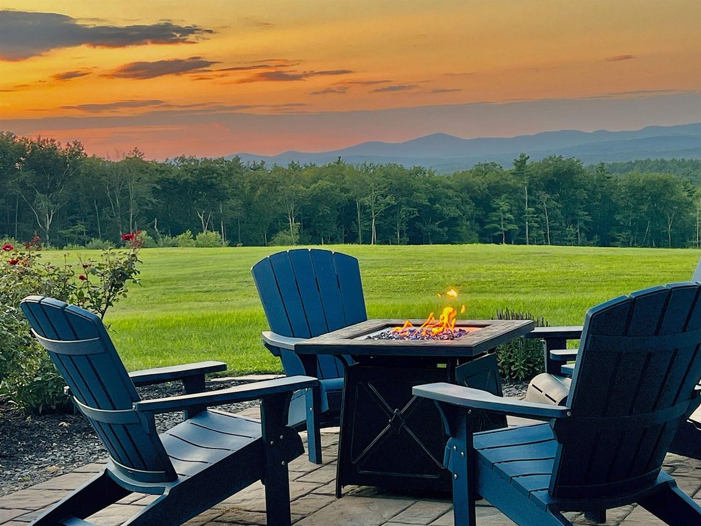 Photo of 152 Evans Road, Barnstead, NH 03218 (MLS # 5081720)