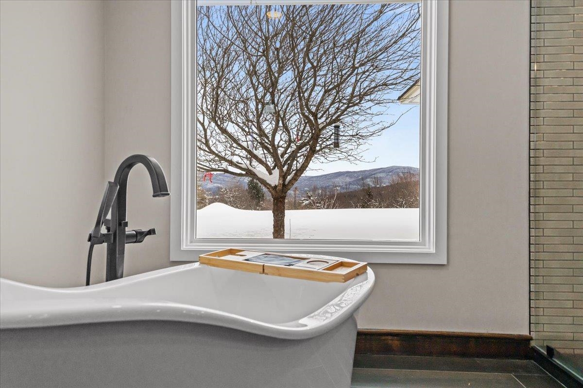 1016 Kew Vasseur Road