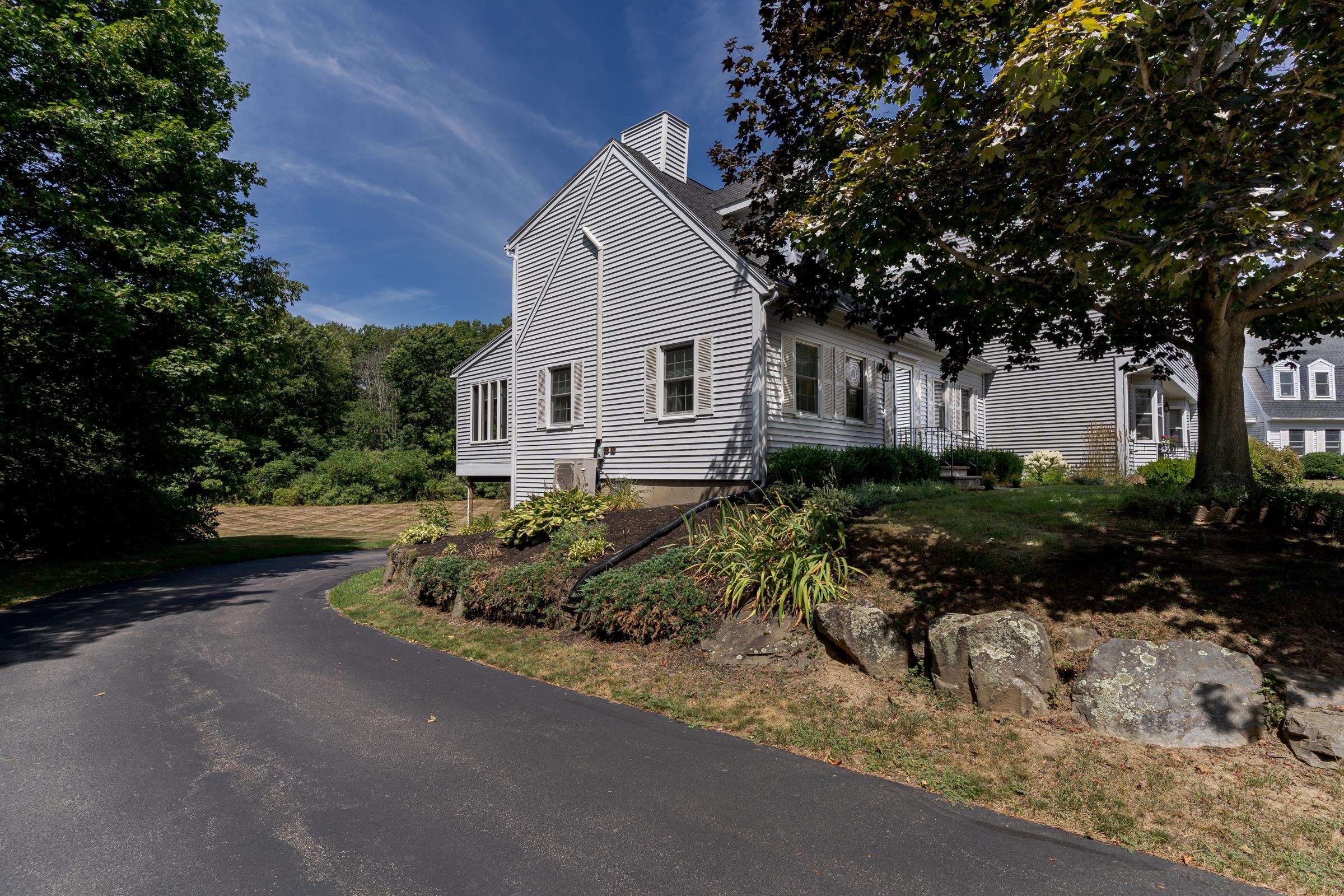 326 Portsmouth Avenue