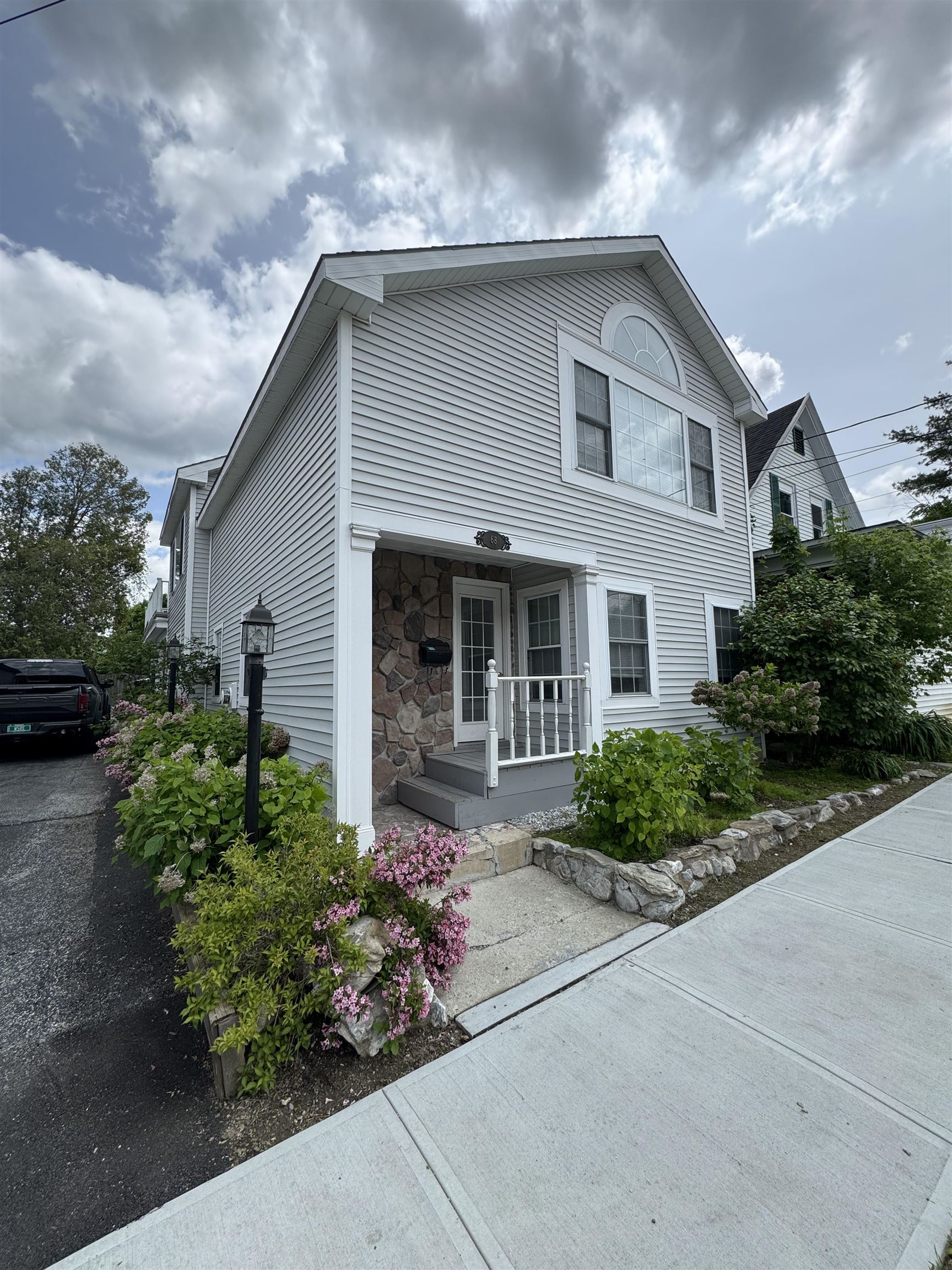 68 Forest Street