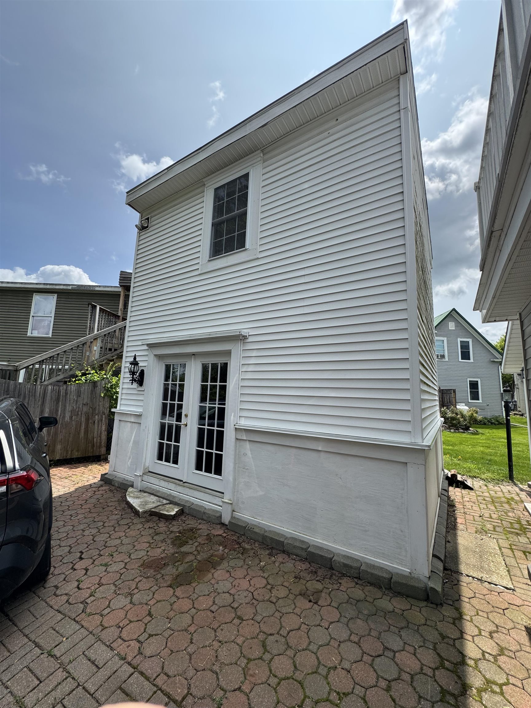 68 Forest Street