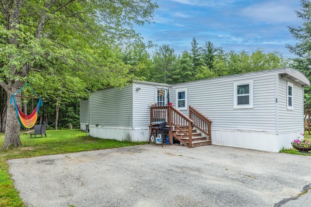 Photo of 68 Moose Lane, Rochester, NH 03867 (MLS # 5072728)