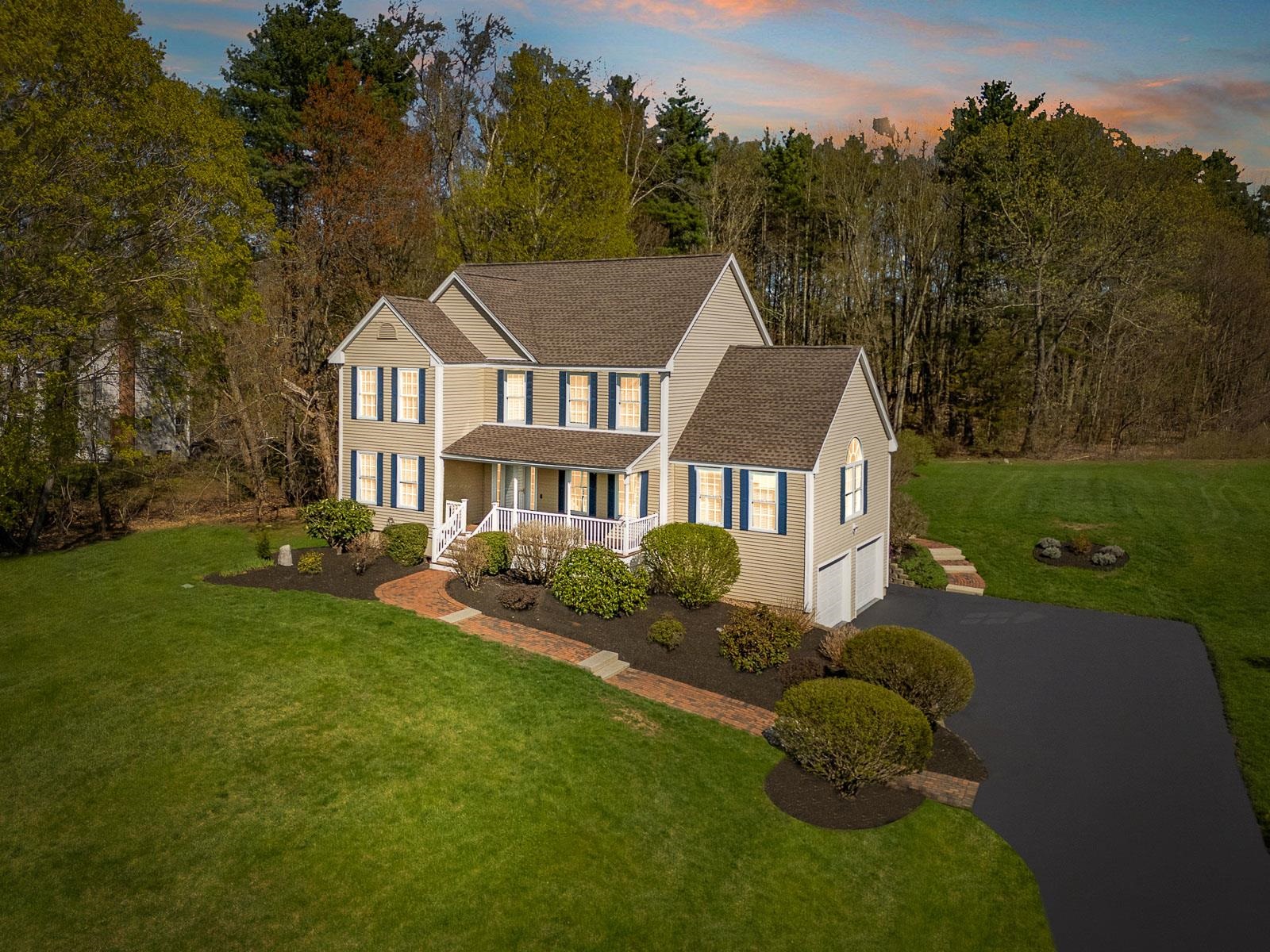 8 Autumn Lane
