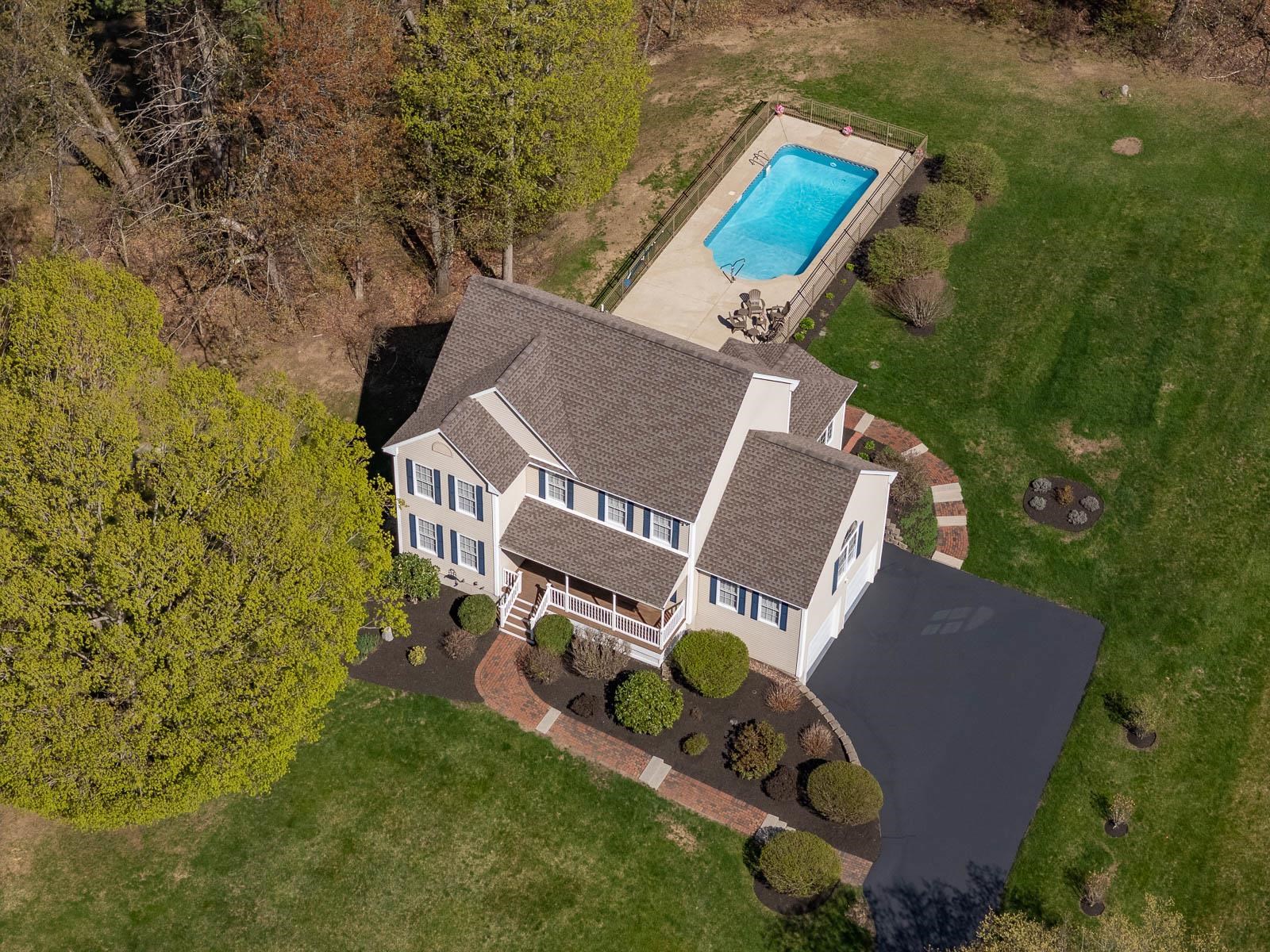 8 Autumn Lane
