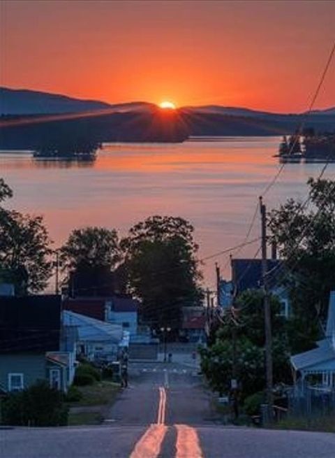 85 Tower Street Laconia NH 03246