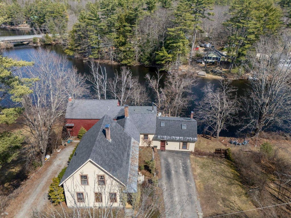 Photo of 37 High Street, Bradford, NH 03221 (MLS # 5083424)