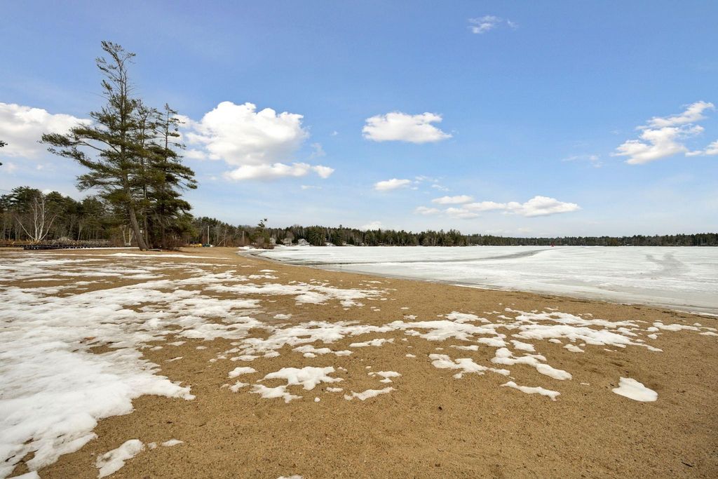 Photo of 59 Sunrise Drive, Moultonborough, NH 03254 (MLS # 5079920)