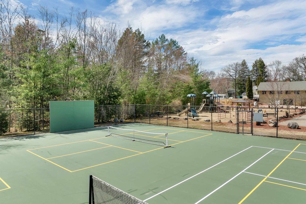 Photo of 59 Sunrise Drive, Moultonborough, NH 03254 (MLS # 5079920)