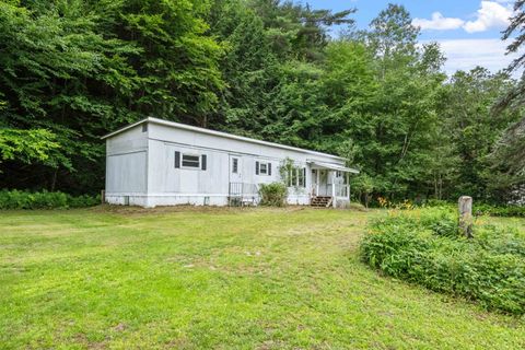 Photo of 398 Wild Ammonoosuc Road, Bath, NH 03740 (MLS # 5051041)